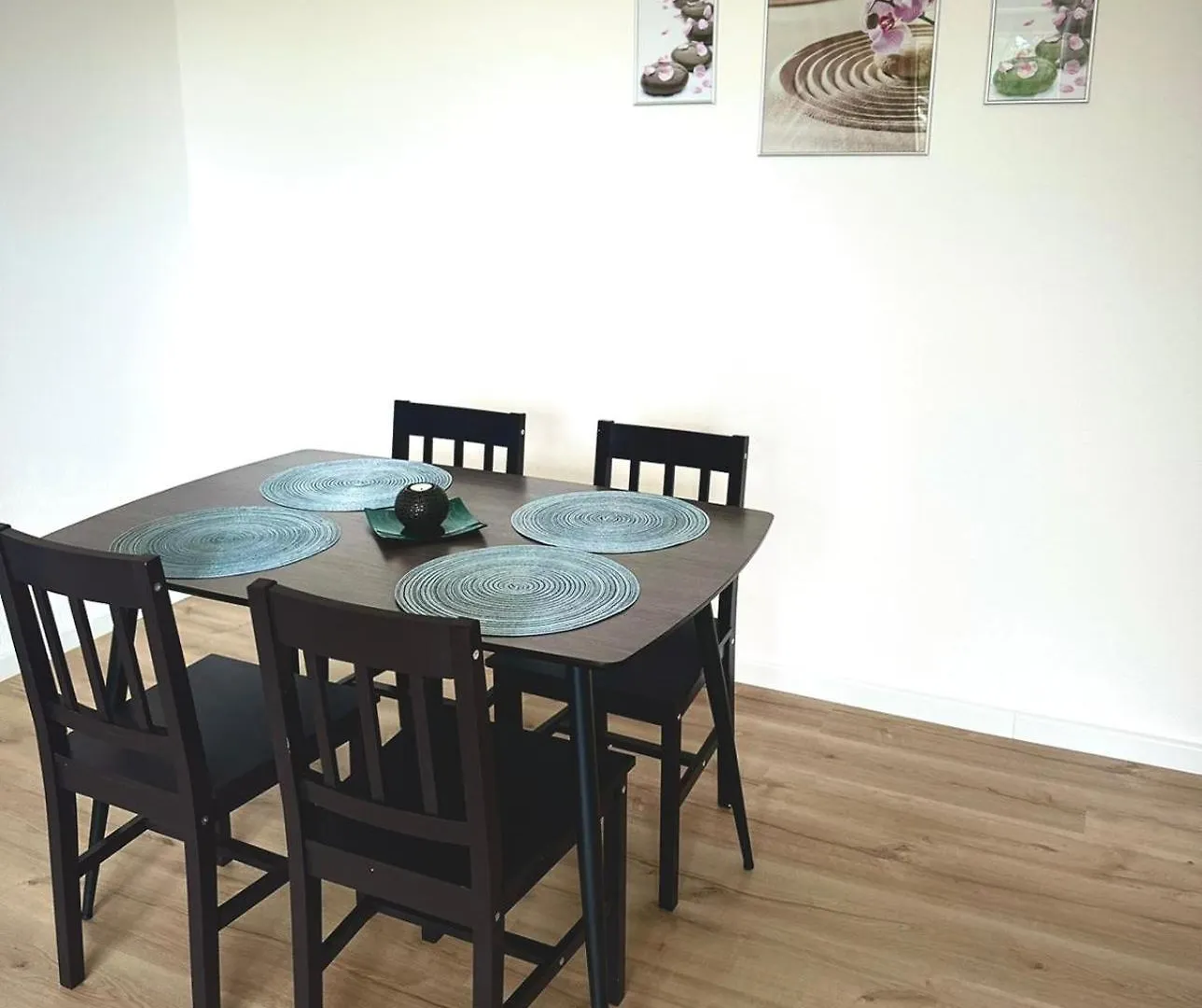 Apartment 3 Zimmer-Kueche- Balkon-Parkplatz Fuerth Germany