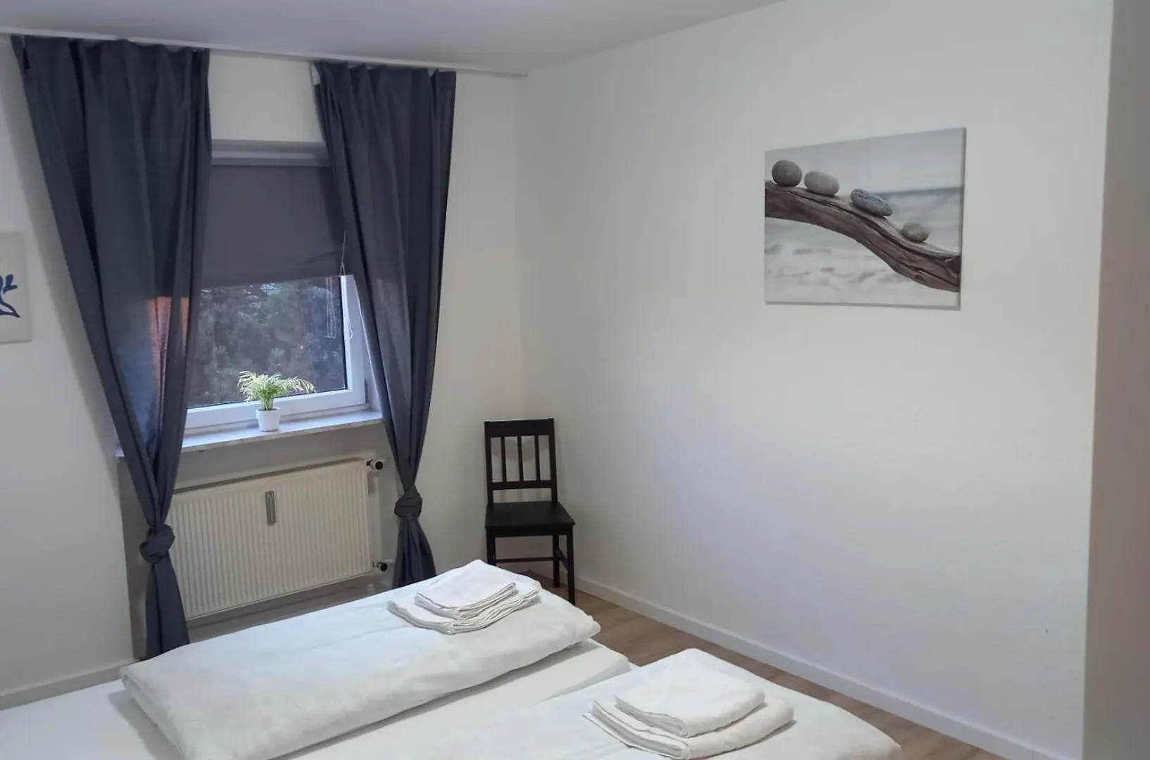 Apartment 3 Zimmer-Kueche- Balkon-Parkplatz Fuerth